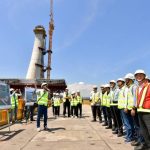 卓榮泰視察淡江大橋建設工程  力拚114年底主橋段工程完工